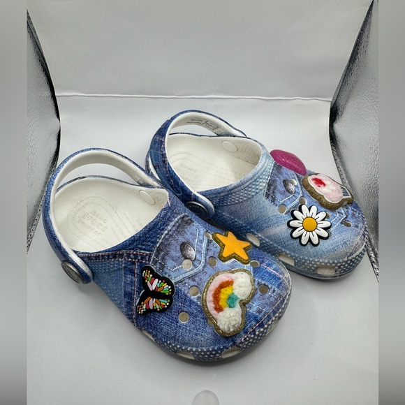 Denim Patch Clogs for Toddlers - Picture 2 of 7